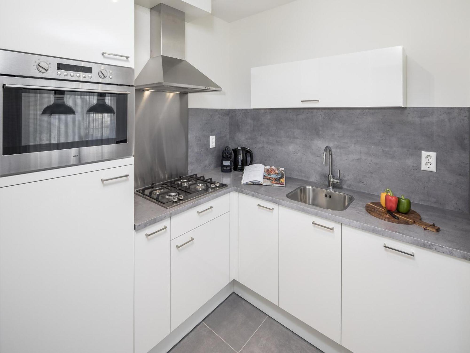 Luxurious With Dishwasher, Only 500 M From The Sea *