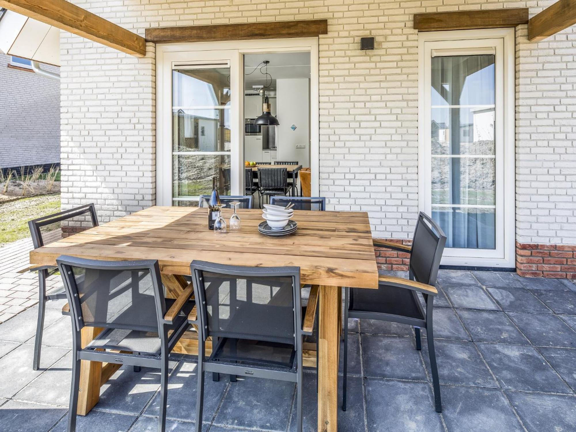 Luxurious With Dishwasher, Only 500 M From The Sea Villa