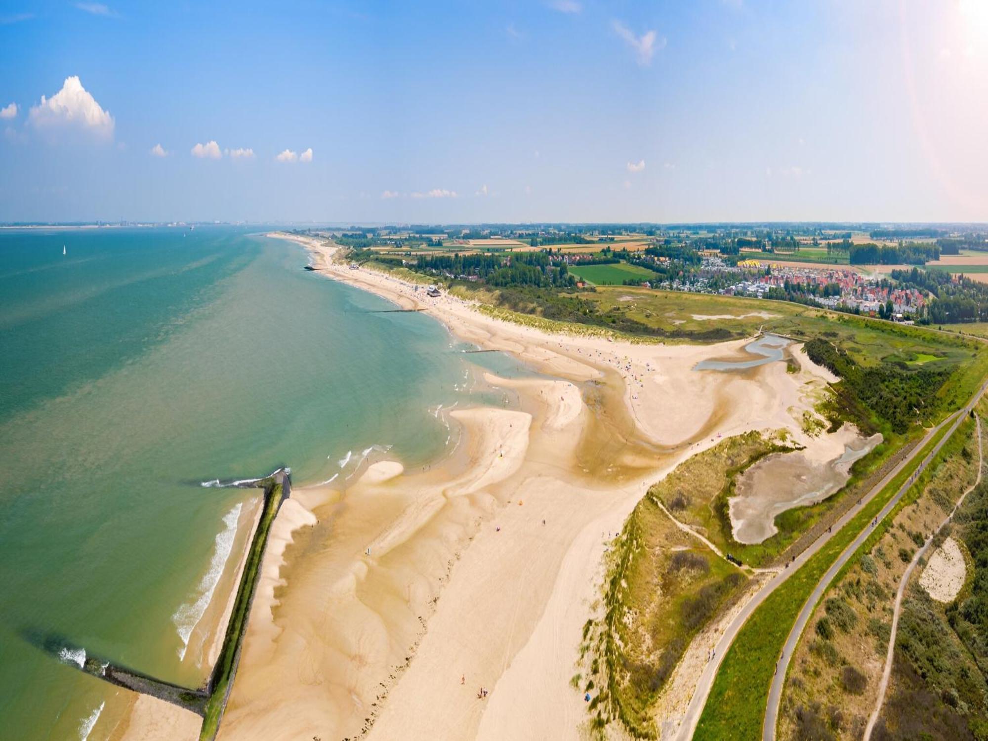 Villa Luxurious With Dishwasher, Only 500 M From The Sea *